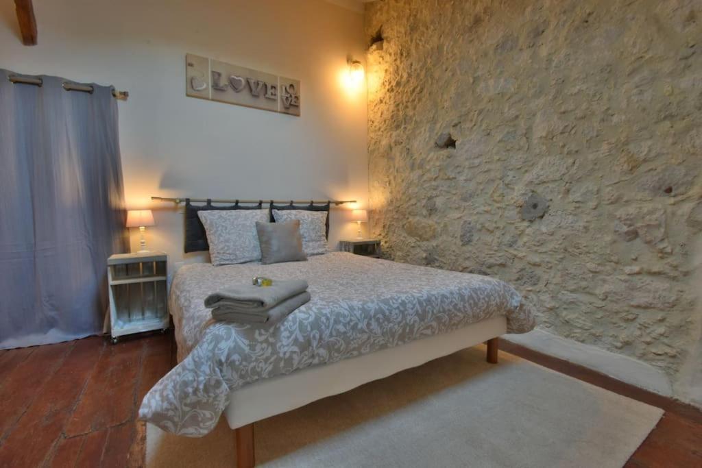 Chambre D'Hotes L'Altitude - Domaine La Rose Des Vents Castelnau-sur-l'Auvignon ภายนอก รูปภาพ
